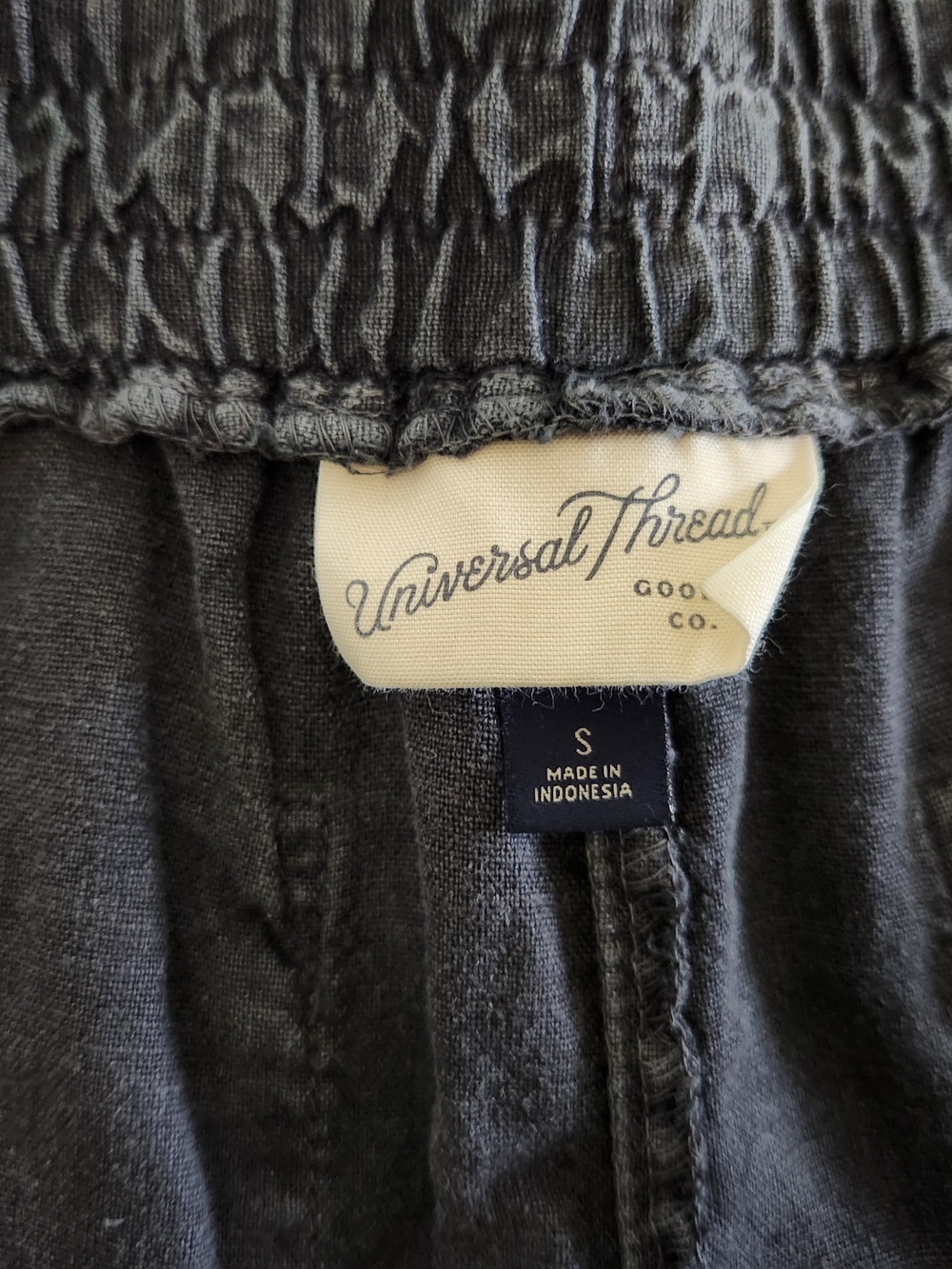 Universal Thread Women’s Black Jeans - Classic Slim Fit